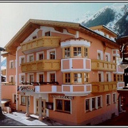 Hotel Central Ишгъл Екстериор снимка