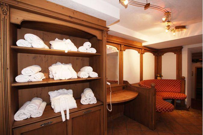 Hotel Central Ишгъл Екстериор снимка